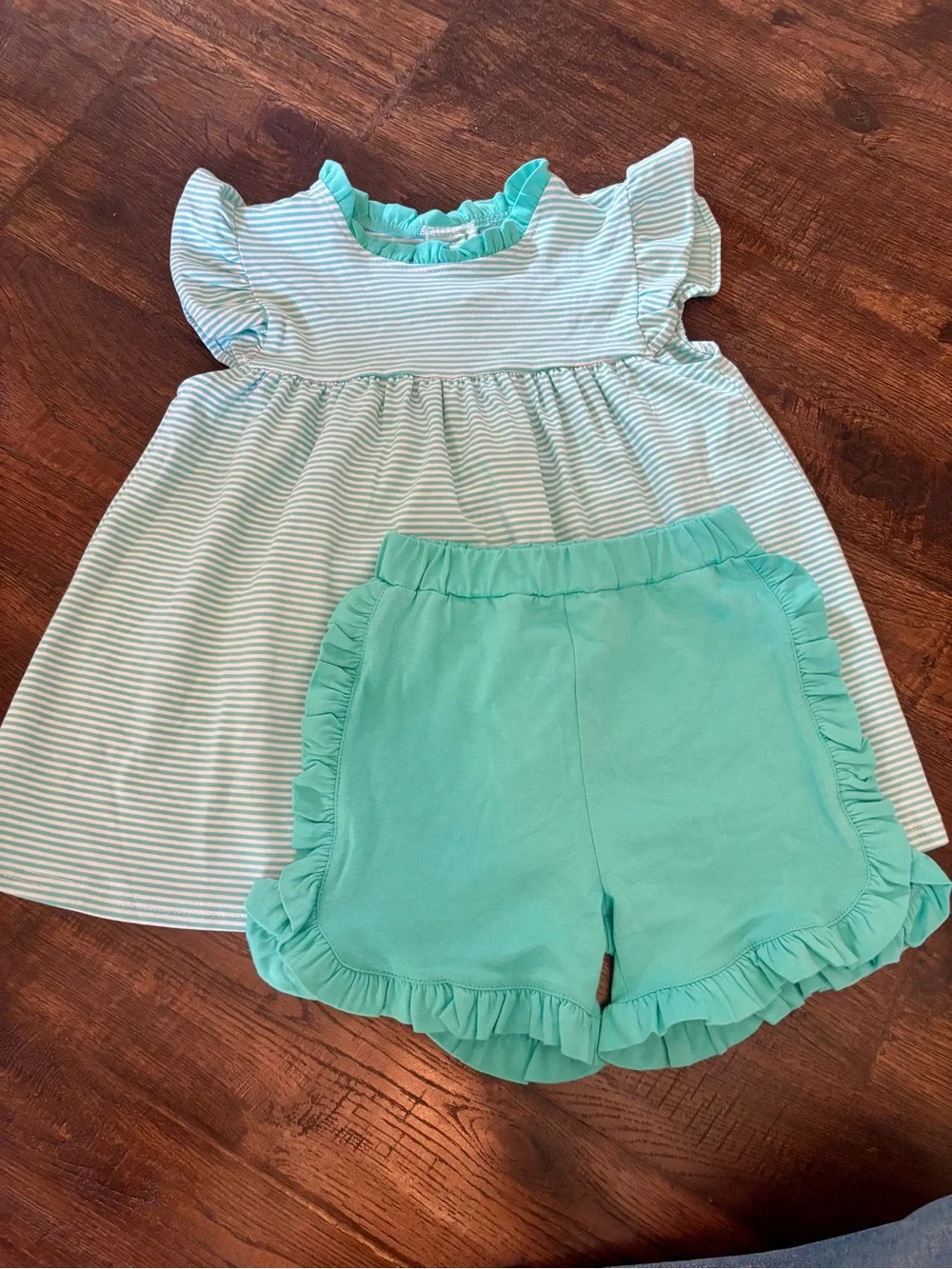 Stitchy Fish Girls Short Set